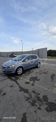 Opel Corsa-2