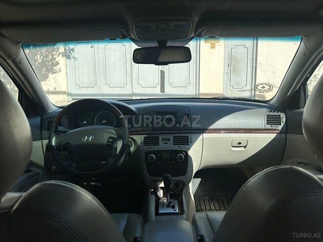 Hyundai Sonata-5