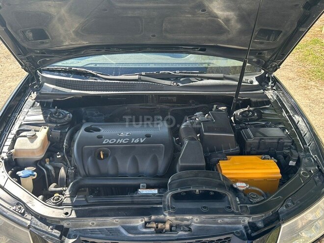 Hyundai Sonata-11