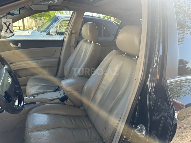 Hyundai Sonata-8
