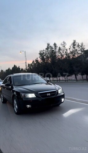 Hyundai Sonata-2