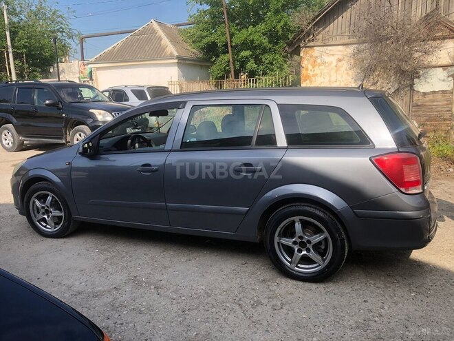 Opel Astra-3