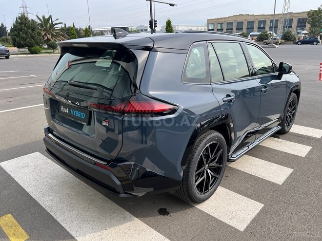 Toyota RAV4-5