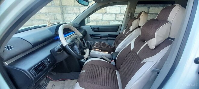 Nissan X-Trail-10