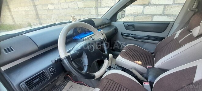 Nissan X-Trail-9