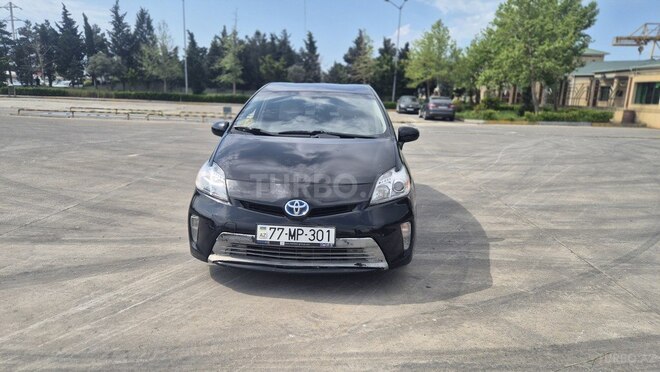 Toyota Prius-2