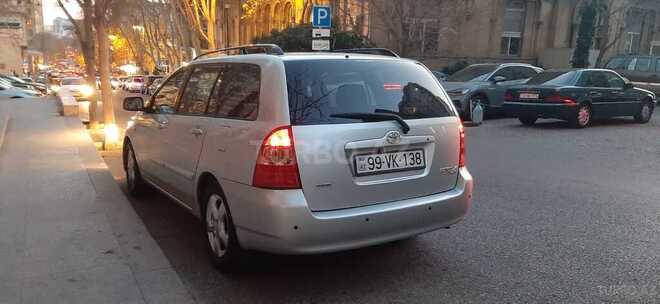 Toyota Corolla-10
