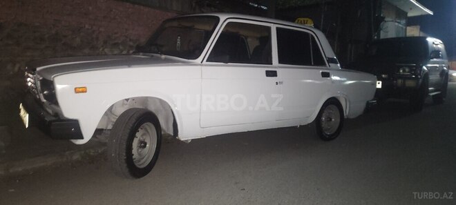 LADA (VAZ) 2107-4