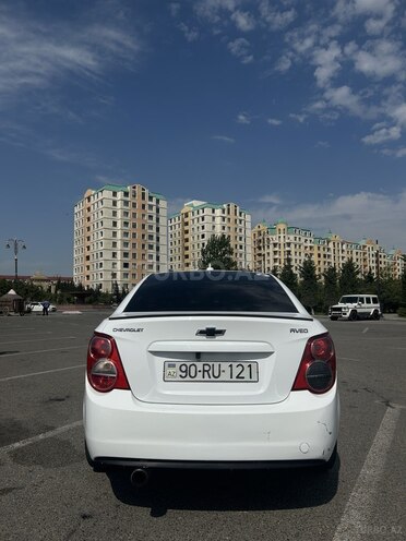 Chevrolet Aveo-6