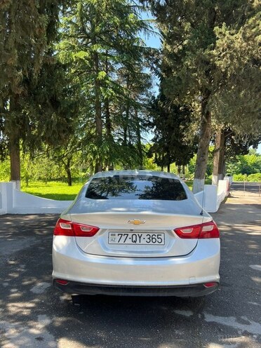 Chevrolet Malibu-2