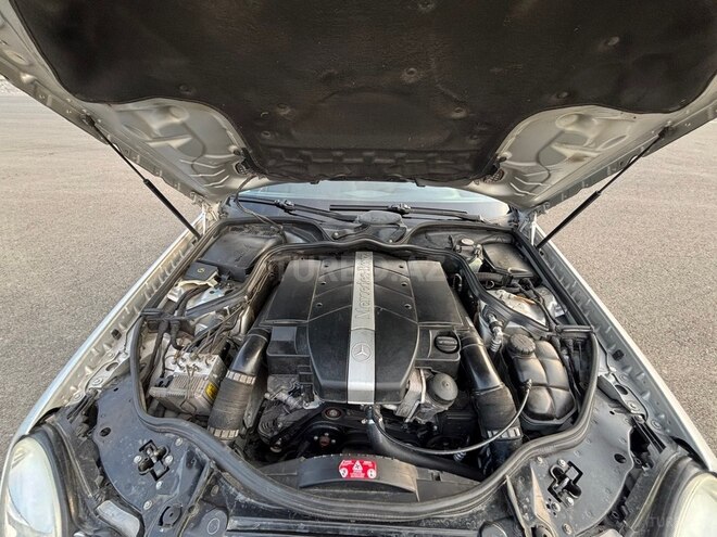 Mercedes E 240-7