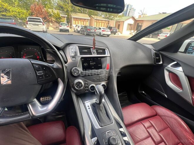 Citroen DS5-6