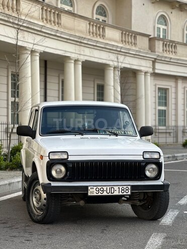 LADA (VAZ) Niva-1
