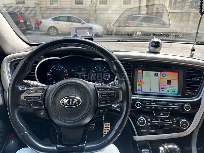 Kia Optima-12