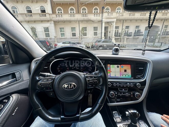 Kia Optima-11