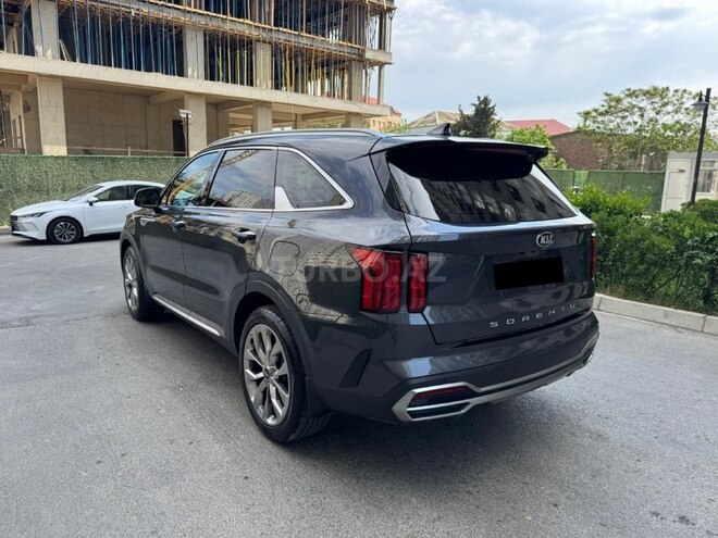 Kia Sorento-4