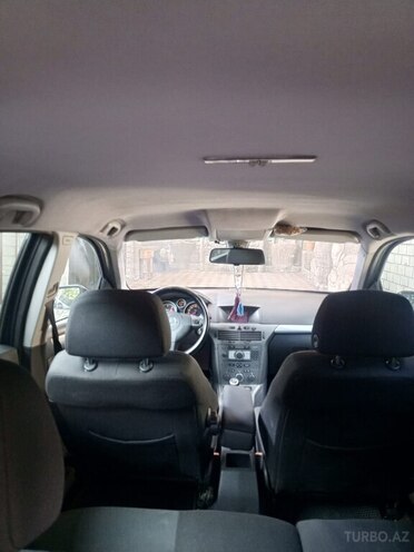 Opel Astra-14