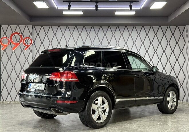 Volkswagen Touareg-4