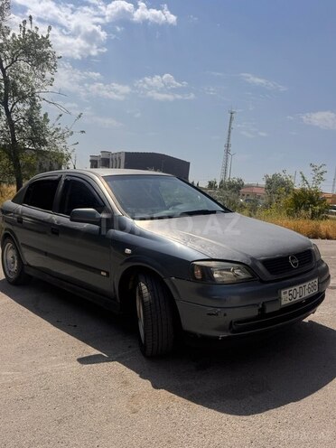 Opel Astra-2