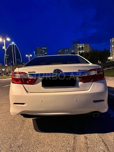 Toyota Camry-2