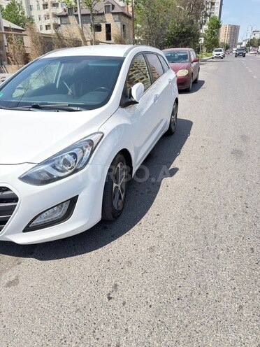Hyundai i30-3