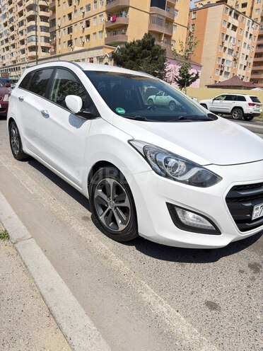 Hyundai i30-2