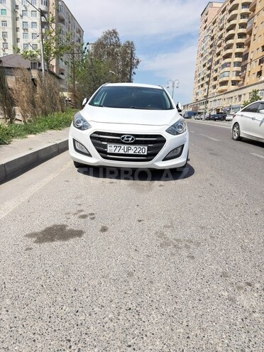 Hyundai i30-1
