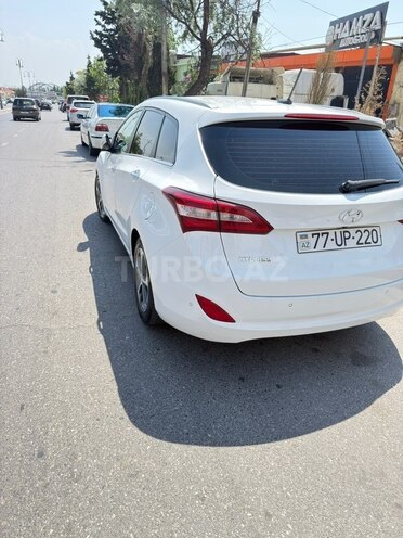 Hyundai i30-4
