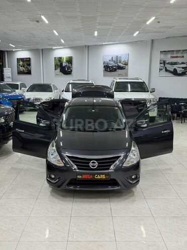 Nissan Latio-14