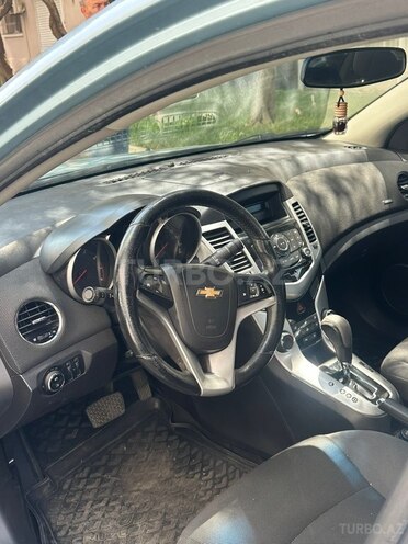 Chevrolet Cruze-7