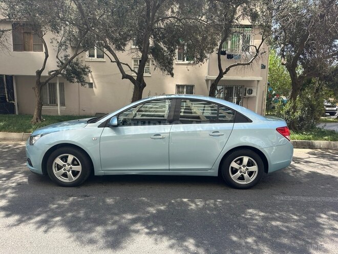 Chevrolet Cruze-6