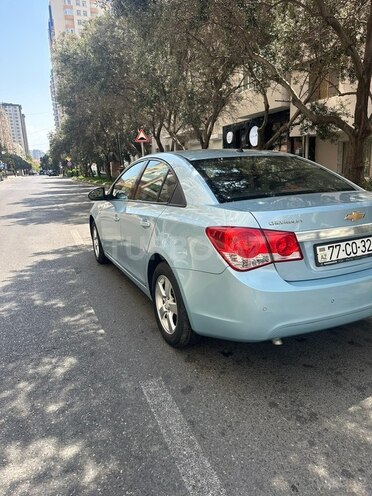 Chevrolet Cruze-5