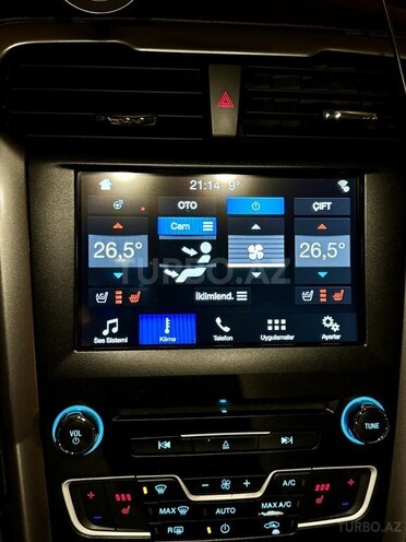 Ford Fusion (North America)-4