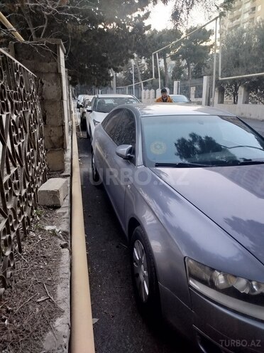 Audi A6-5