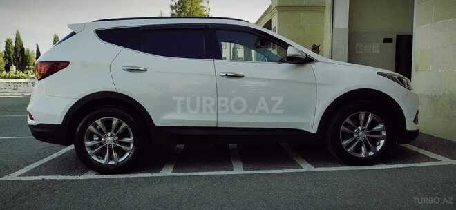 Hyundai Santa Fe-4