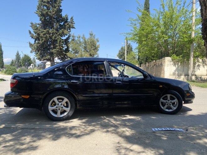 Nissan Maxima-12