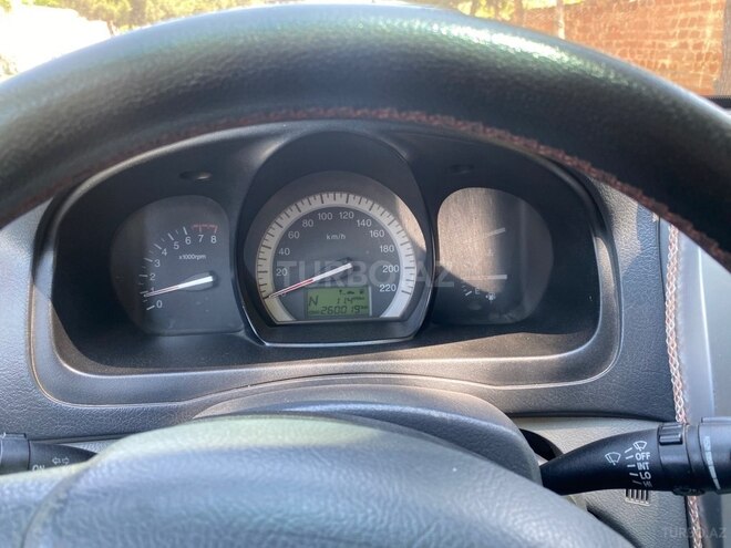 Kia Cerato-8
