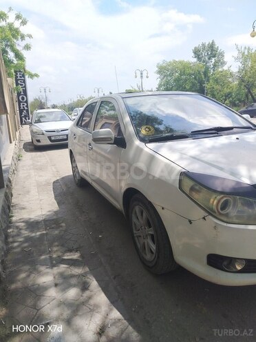 Geely MK-4