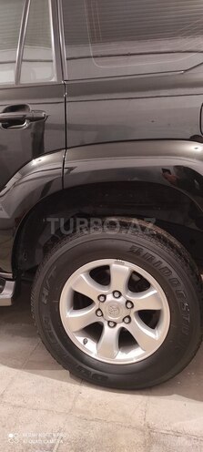 Toyota Land Cruiser Prado-6