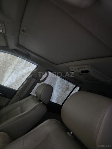 Toyota Land Cruiser Prado-15