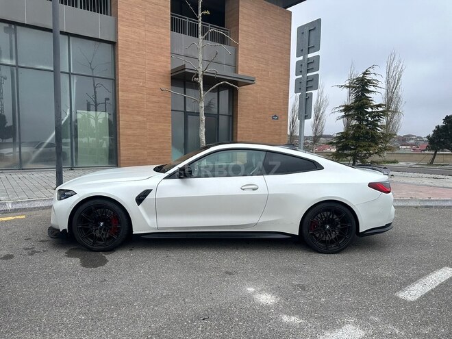 BMW M4-8