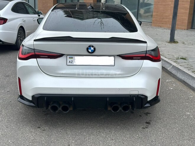 BMW M4-6