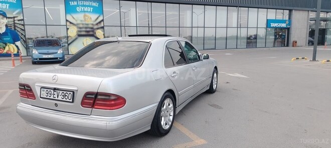 Mercedes E 200-15