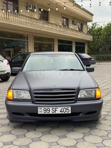 Mercedes C 200-2