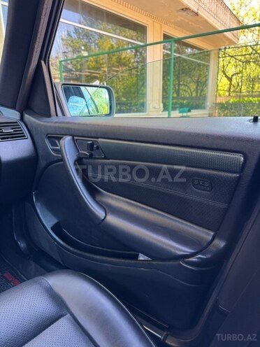 Mercedes C 200-13