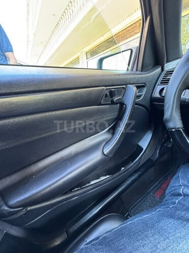 Mercedes C 200-12
