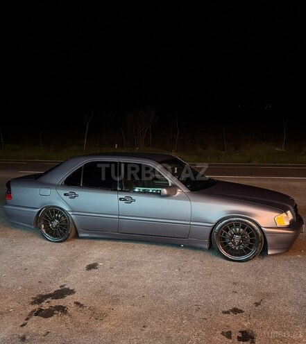 Mercedes C 200-16