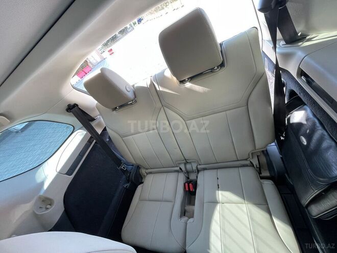 Land Rover Discovery-19
