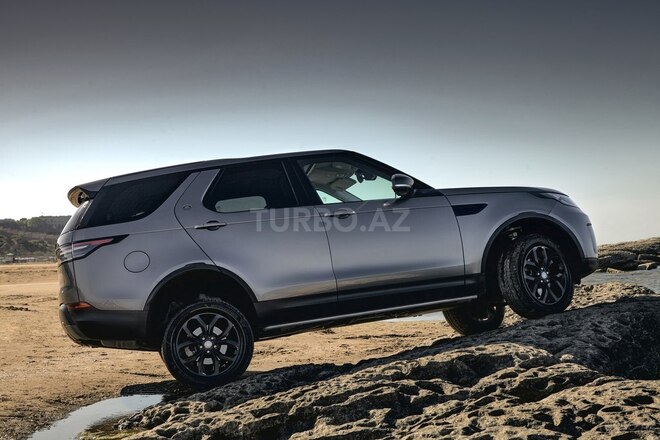 Land Rover Discovery-11