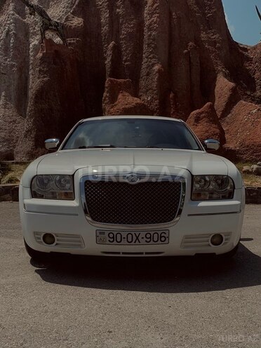 Chrysler 300C-1